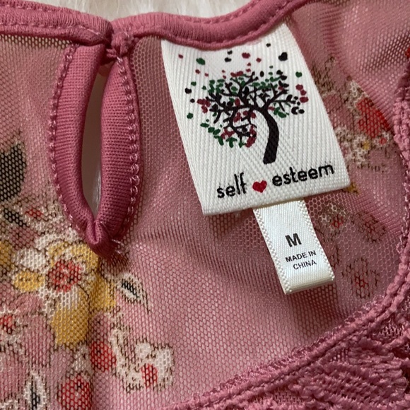 Self Esteem top in size M - Picture 2 of 7